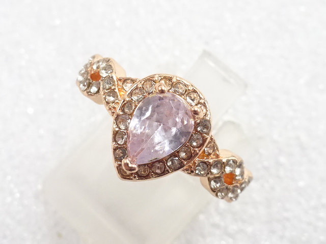 JAPANESE KIMONO / ANTIQUE CRYSTAL RING (SIZE 11)
